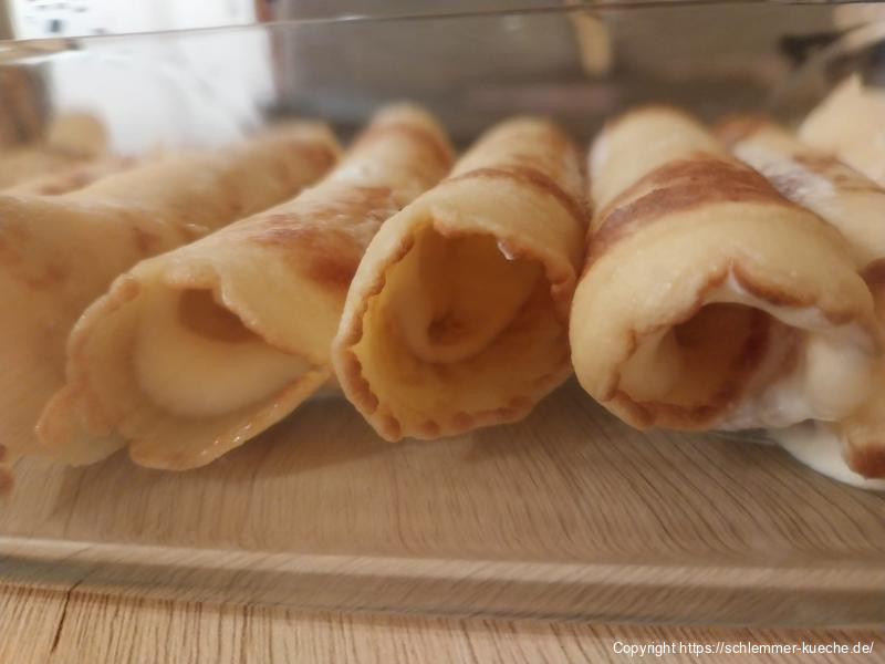 Palatschinken mit Quarkfüllung