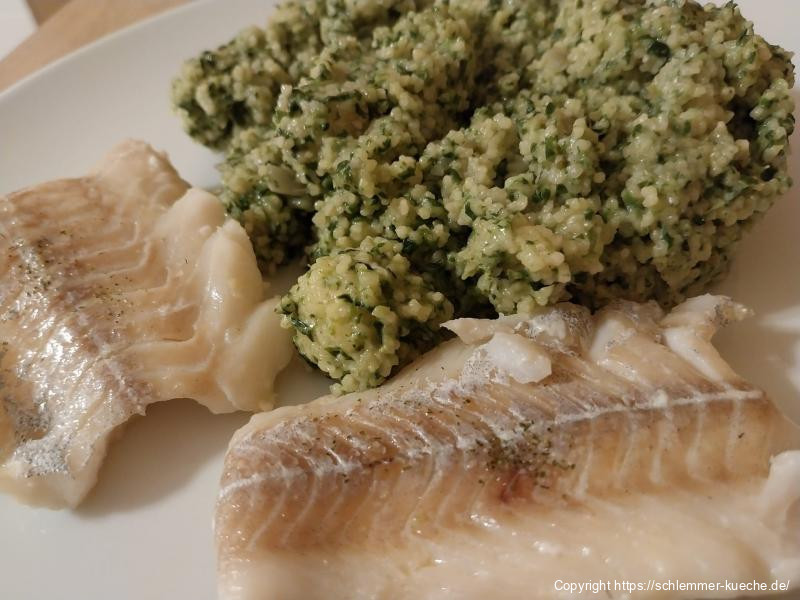 Seelachsfilet auf Spinat-Couscous