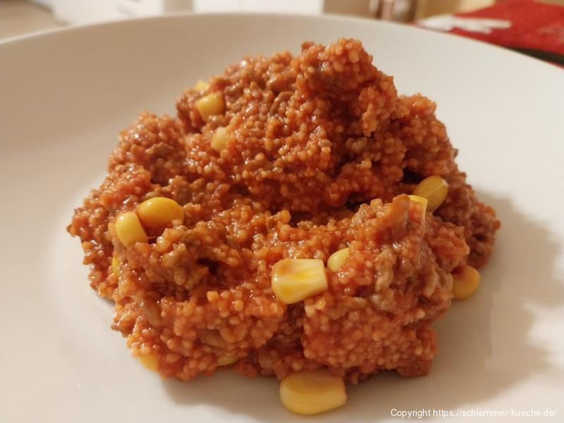 Schneller Couscous-Eintopf mit Hackfleisch