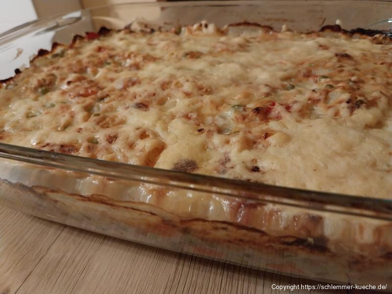 Kartoffelauflauf mit Thunfisch und Tzatziki