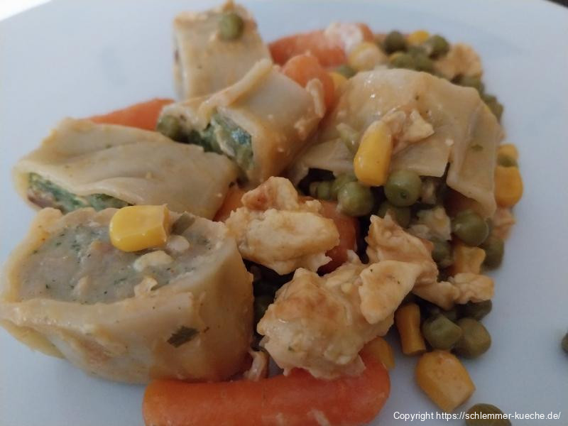 Maultaschenpfanne mit Gemüse