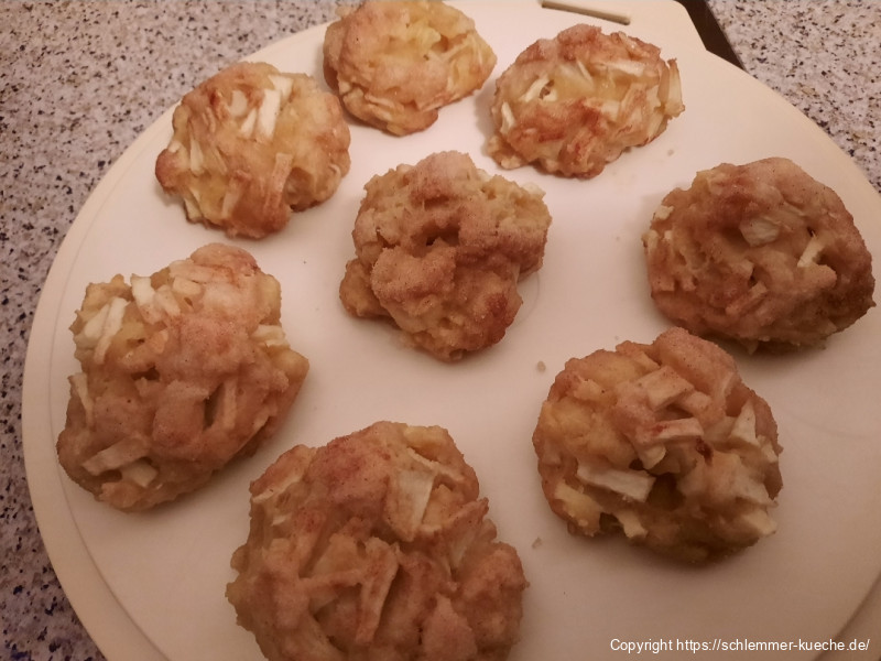 Quarkbällchen mit Apfel