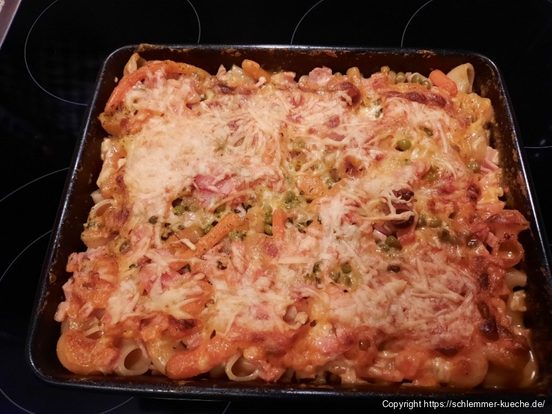Nudel-Schinken Gratin