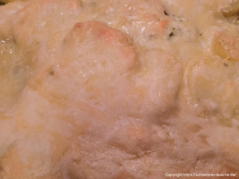 Kartoffelauflauf mit Fisch und Spinat